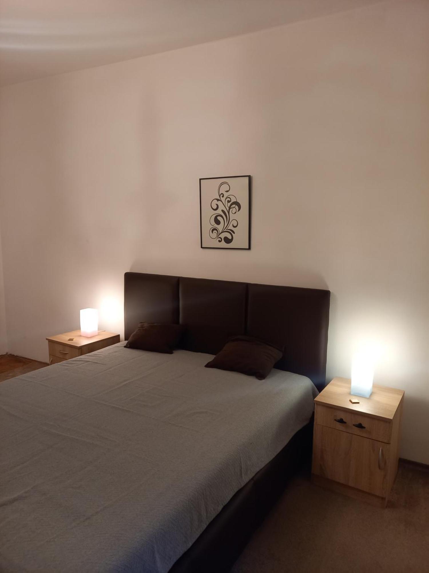 Nikola Hram Apartamento Belgrado Exterior foto